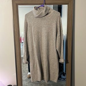 Gap sweater dress 🤍